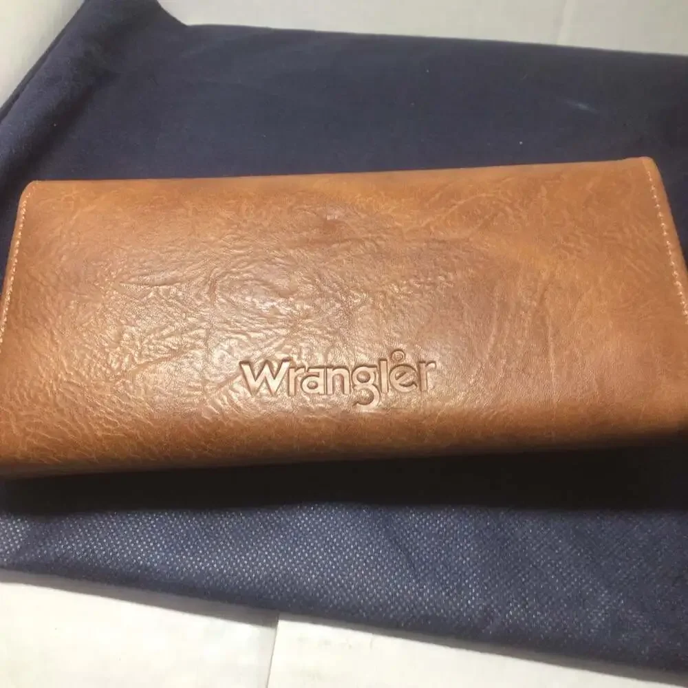 Montana West x Wrangler Women's Brown Faux Leather Trifold Clutch Wallet